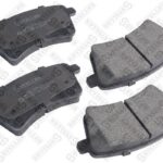 Колодки дисковые передние с антискрип. пластинами Renault Kangoo 1 STELLOX