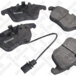 Колодки дисковые передние с антискрип. пластинами Audi A4/A5 1.8TF STELLOX