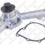 Помпа MB W202/W124/W210 OM111 1.8-2.3 93-00 STELLOX