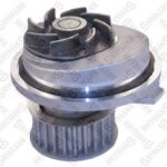 Помпа Opel Astra/Omega/Vectra 1.8i-2.2i/1.7D/TD 16V 92-00 STELLOX