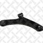 Рычаг правый Suzuki SX4 06> STELLOX