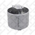 Сайлентблок заднего продольного рыч. Audi A3 03>,VW Golf 03>/Jetta STELLOX