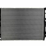 Радиатор охлаждения двигателя VW TOUAREG (7LA, 7L6, 7L7) SAKURA