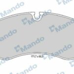 Колодки тормозные дисковые перед MANDO