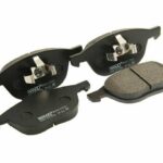 Колодки тормозные дисковые перед MANDO