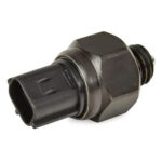 Датчик заднего хода Hyundai H-1/SantaFe/Terracan KIA Sportage/Sore STELLOX 0612567SX